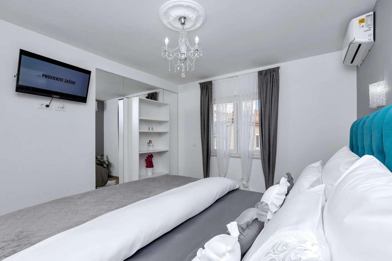 Luxurious Apartment Nino Makarska Extérieur photo