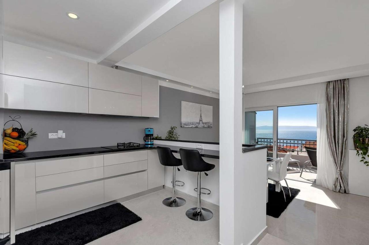Luxurious Apartment Nino Makarska Extérieur photo